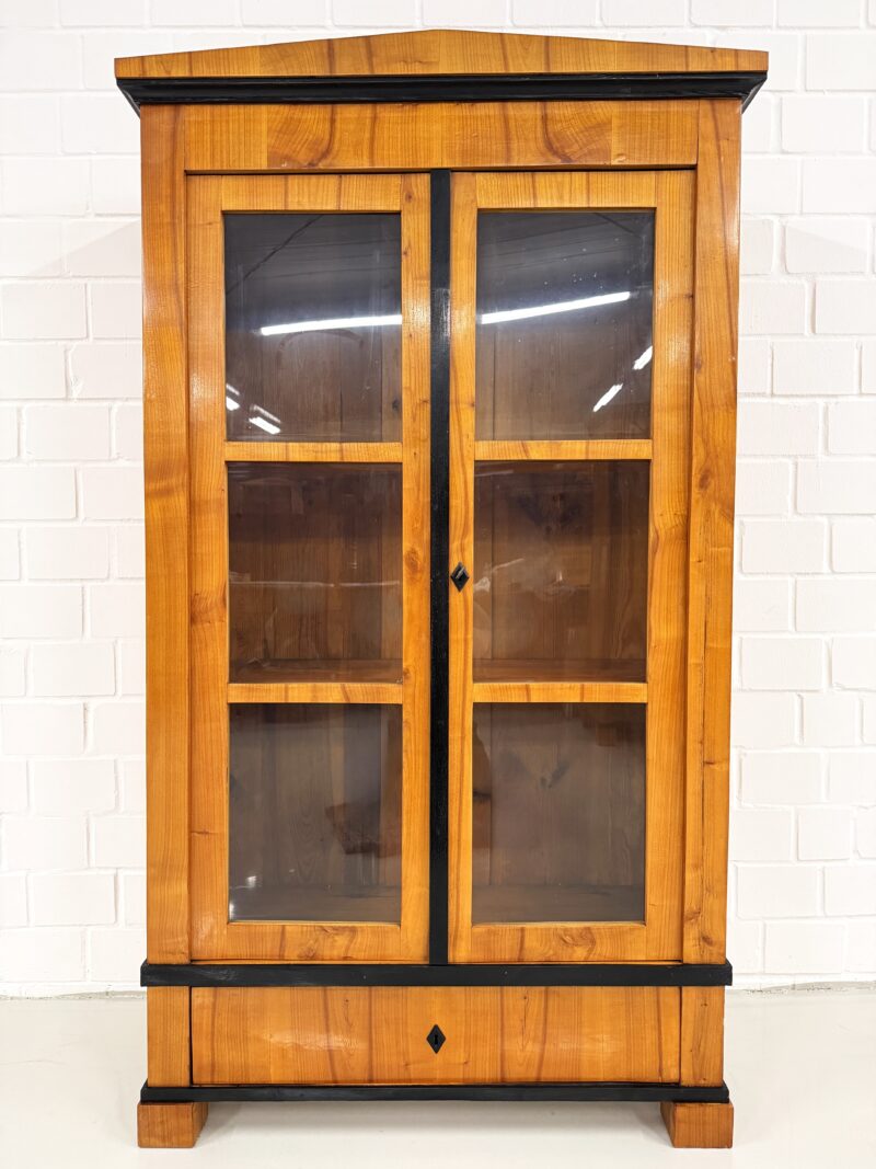 Vitrine Bücherschrank Biedermeier Kirsche 1830 Handpoliert – Bild 2